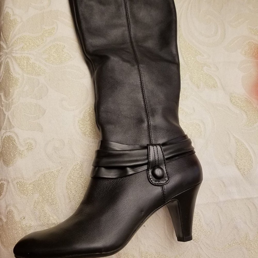 Naturalizer Black Leather over calf boots